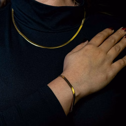 Pulsera Enchapa en Oro 18 Quilates tipo eslabón snake o malla de serpiente - Imagen 3