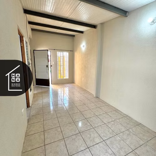 CASA EN VENTA EN RES. NUEVO LOURDES PONIENTE - Imagen 4