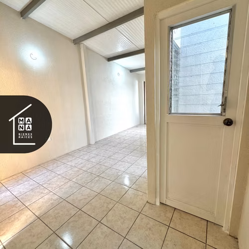 CASA EN VENTA EN RES. NUEVO LOURDES PONIENTE - Imagen 8