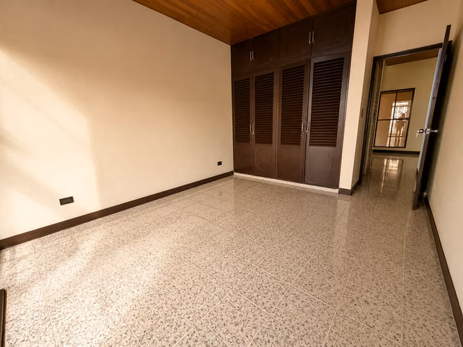 Hermosa Casa en Renta para Oficina en Colonia San Francisco 