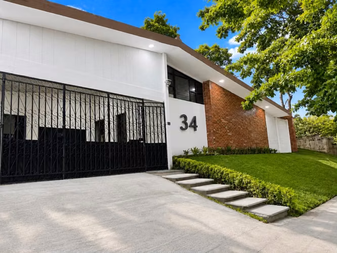Hermosa Casa en Renta para Oficina en Colonia San Francisco 