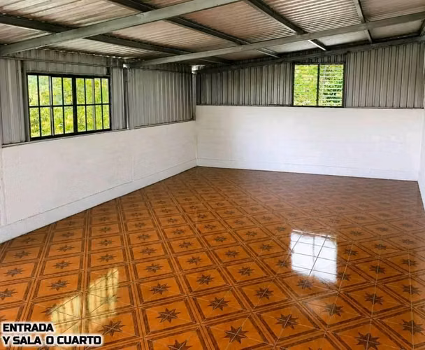 Casa grande de dos plantas