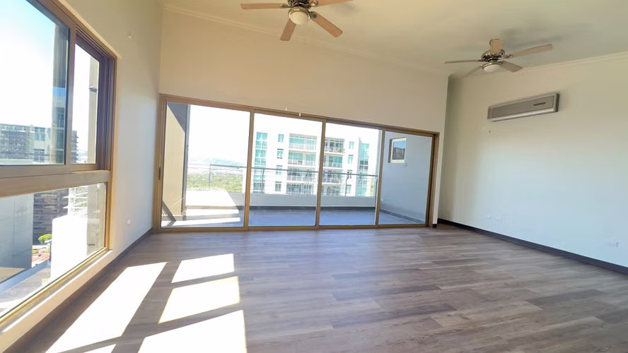 PENTHOUSE DE LUJO DE 3 HABITACIONES CON 264M², TORRE LAS VISTAS LO ALTO DE MASFERRER - Imagen 13