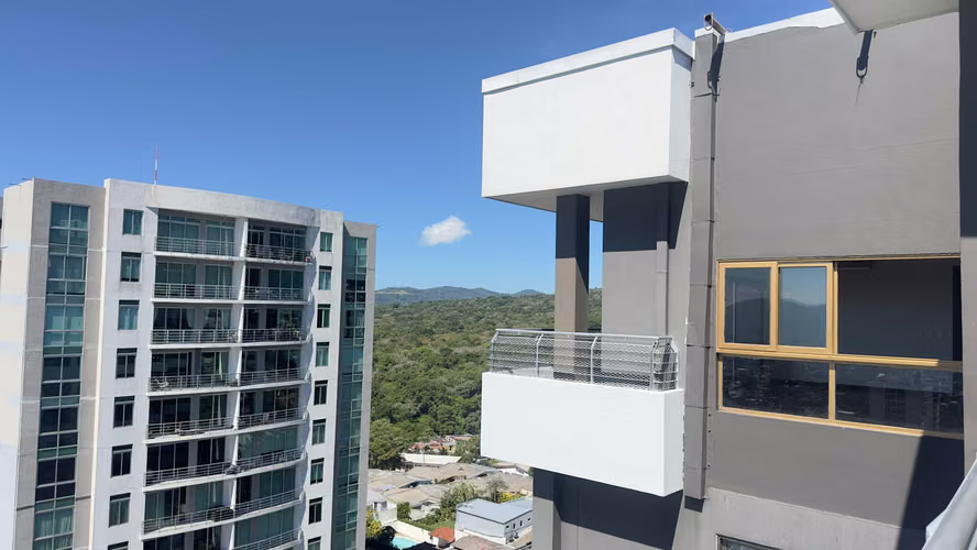 PENTHOUSE DE LUJO DE 3 HABITACIONES CON 264M², TORRE LAS VISTAS LO ALTO DE MASFERRER - Imagen 17