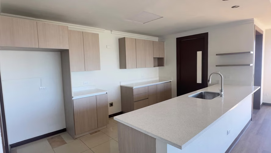 PENTHOUSE DE LUJO DE 3 HABITACIONES CON 264M², TORRE LAS VISTAS LO ALTO DE MASFERRER - Imagen 15