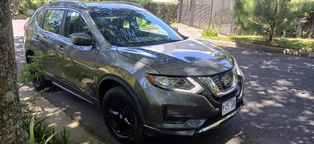Nissan rogue 2018 4x4 - Imagen 3