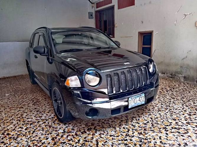 Jeep compass rallye 2009 standar Muestro en Santa Ana