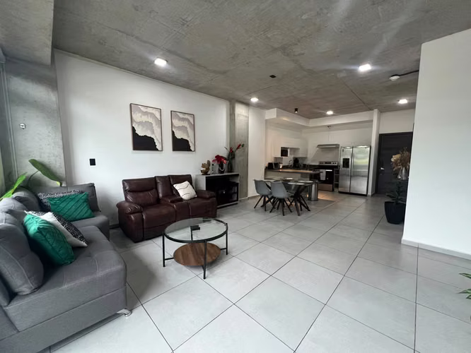 SE ALQUILA APARTAMENTO PARK TOWER SANTA ELENA, FULL-AMUEBLADO - Imagen 1