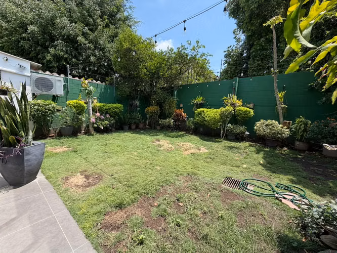SE VENDE CASA QUINTAS DE LAS MERCEDES LOURDES COLON,  DE UN NIVEL - Imagen 14