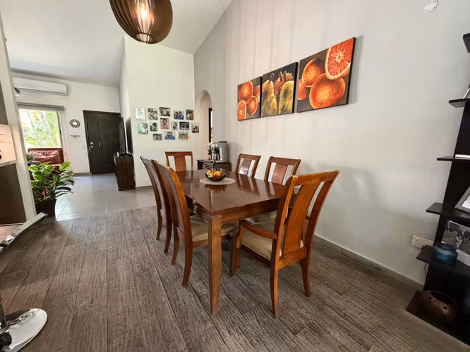 SE VENDE CASA QUINTAS DE LAS MERCEDES LOURDES COLON,  DE UN NIVEL - Imagen 12