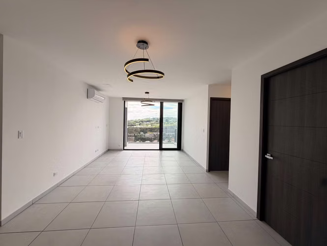 SE ALQUILA APARTAMENTO ALTURAS DEL BOSQUE NUEVO CON LÍNEA BLANCA, 129m2 - Imagen 18