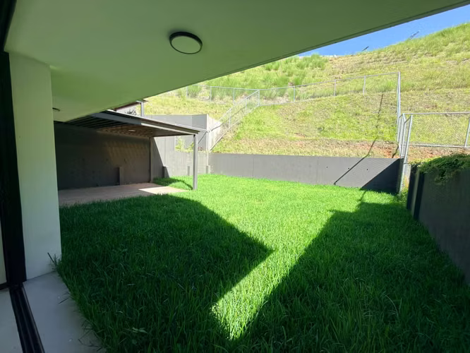 SE ALQUILA CASA DEL BOSQUE NUEVO CUSCATLAN, NUEVA A ESTRENAR - Imagen 12