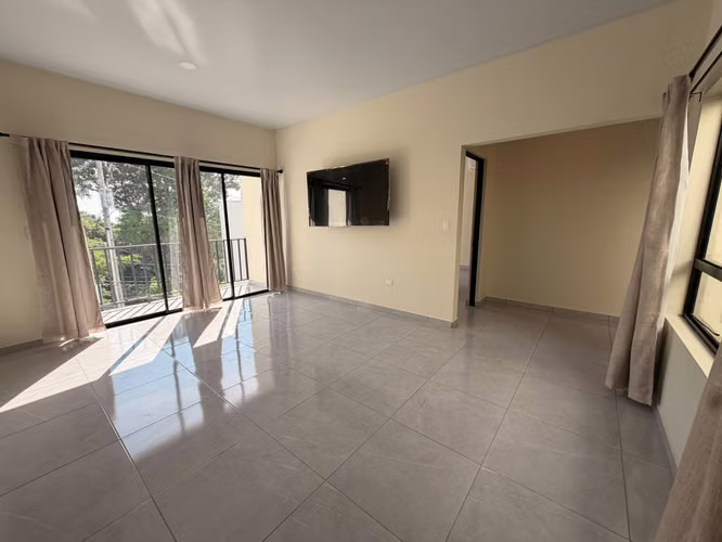 SE VENDE CASA ESCALON MODERNA COMO NUEVA, TOTALMENTE AMUEBLADA - Imagen 4