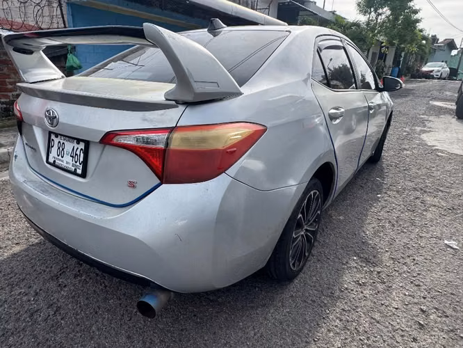 TOYOTA COROLLA S 2016 - Imagen 3