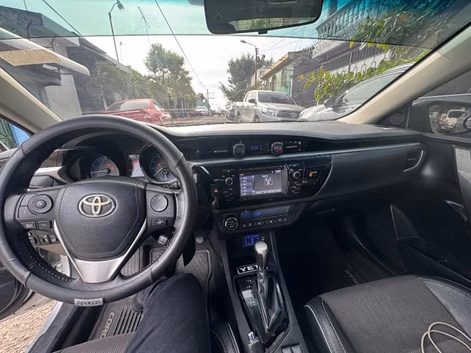 TOYOTA COROLLA S 2016 - Imagen 4