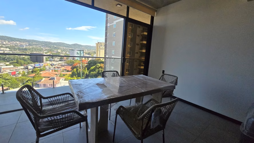 SE ALQUILA APARTAMENTO ART HAUS SAN BENITO, AMUEBLADO, tiene 120 m² - Imagen 5