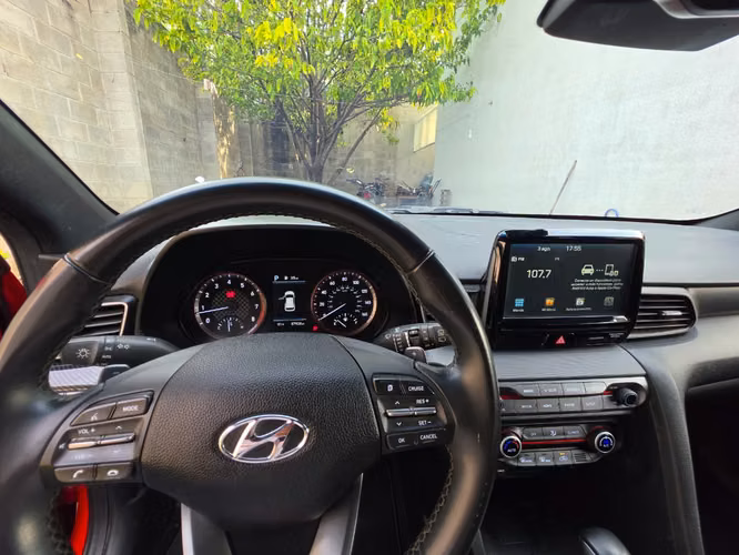 HYUNDAI VELOSTER BASE 2020