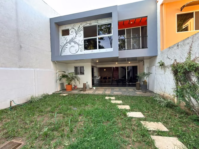 SE ALQUILA CASA LA FLORIDA NUEVO CUSCATLÁN, MODERNA - Imagen 16