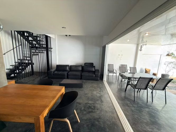 SE ALQUILA CASA LA FLORIDA NUEVO CUSCATLÁN, MODERNA - Imagen 8