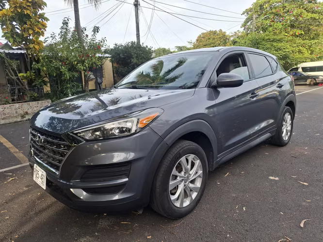 Hyundai Tucson 4x4 2021 (46,445 de millas y bolsas de aire buenas) - Imagen 4