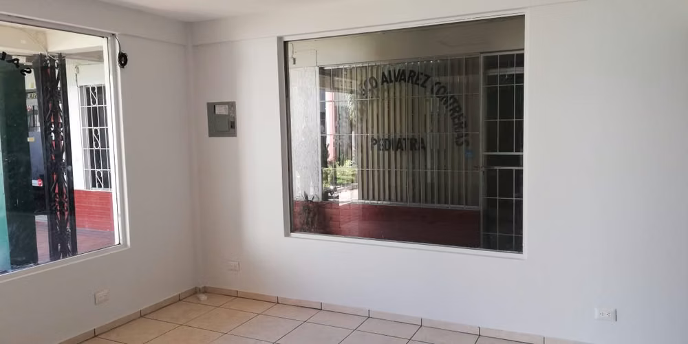 Local Comercial en Alquiler
