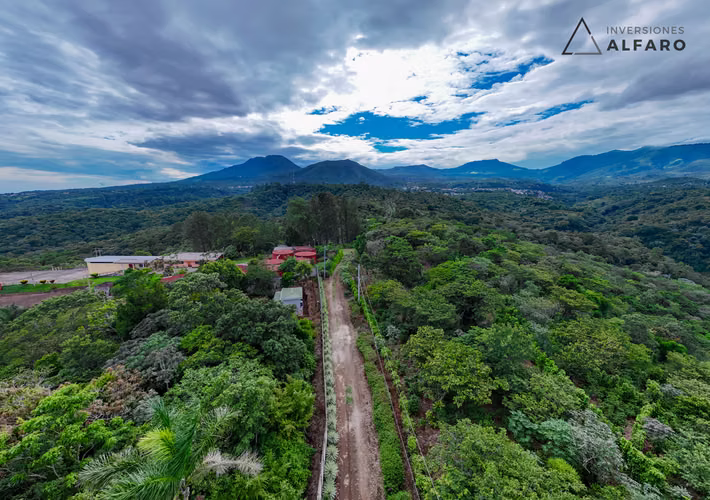Exclusivo Terreno de 15 Mz con Vistas a Volcanes en en Juayúa - Imagen 13