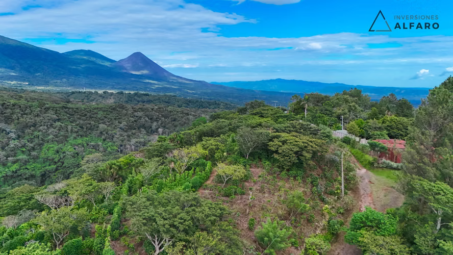 Exclusivo Terreno de 15 Mz con Vistas a Volcanes en en Juayúa - Imagen 5