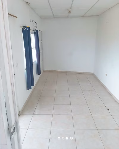 Alquiler de casa en zona cercana a Altos de Miravalle. - Imagen 5