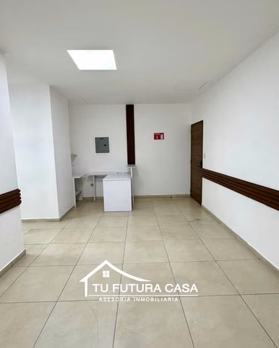 OFICINAS EN ALQUILER EN MODERNO EDICIFIO EN ESCALON ARRIBA DE REDONDEL MASFERRER ZONA LA PAMPA ARG