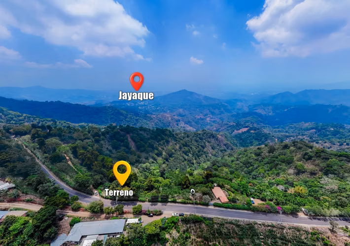 Terreno de 1657 m2 en Jayaque frente a carretera - Imagen 3