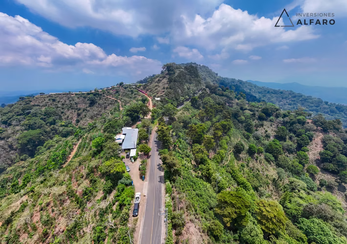 Terreno de 1657 m2 en Jayaque frente a carretera - Imagen 5