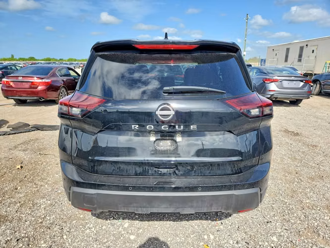 NISSAN ROGUE SV 2025 1.5 TURBO