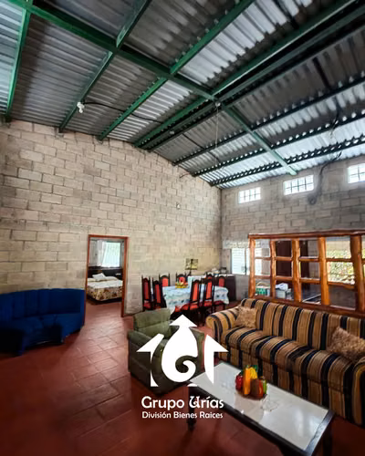 VENTA DE QUINTA EN EL CORAZÓN DE CALUCO - Imagen 13