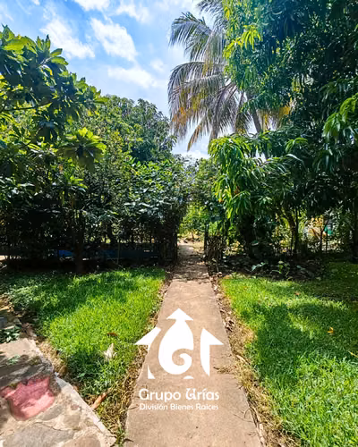 VENTA DE QUINTA EN EL CORAZÓN DE CALUCO - Imagen 2