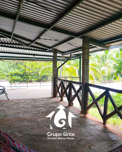 VENTA DE QUINTA EN EL CORAZÓN DE CALUCO - Imagen 11