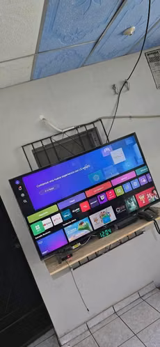 Pantalla LG UHD 65 PULGADAS