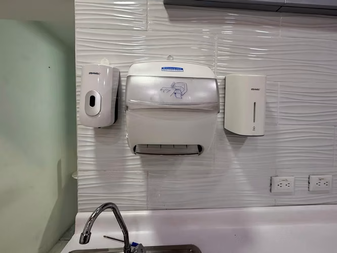 Venta equipo mobiliario para negocio - Imagen 4