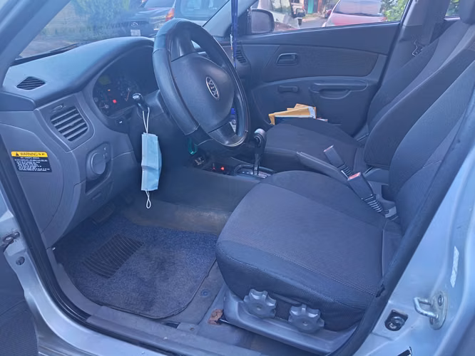 Vendo Kia Rio LX