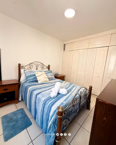 Alquiler de apartamento en San Benito. Torre Terranova, Col. San Benito, El Salvador.