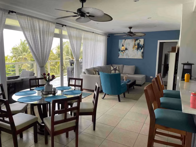 Apartamento en alquiler frente a Playa Costa del Sol | $2,500 - Imagen 3