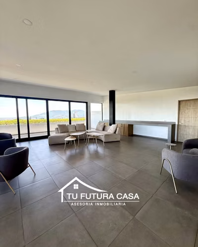 APARTAMENTO MUY AMPLIO  EN ALQUILER EN ESCALON PARTE MEDIA ZONA GALERIAS ESCALON