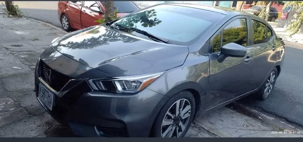 Nissan versa 2020