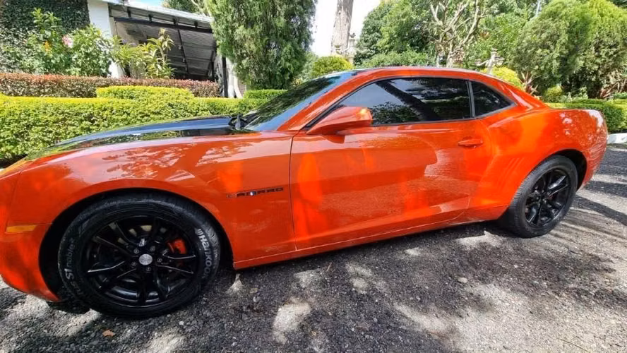 Chevrolet camaro