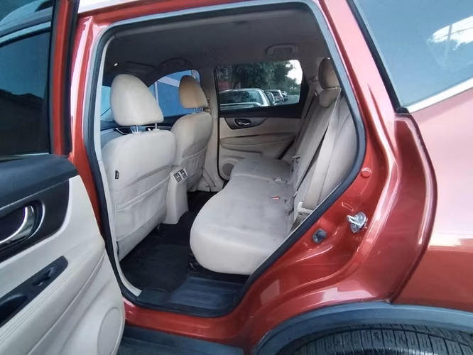 NISSAN ROGUE 4X4 2016 - Imagen 6