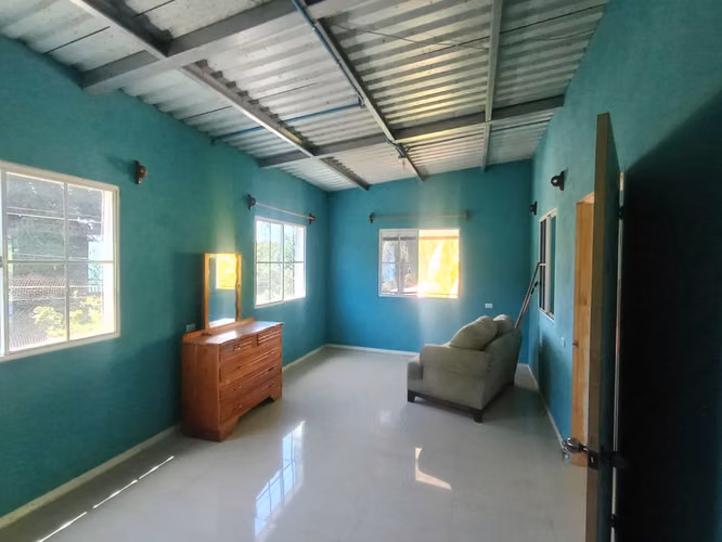 METALIO, VENDO CASA TIPO DE CAMPO CON PISCINA A 5 MINUTOS DE LA PLAYA