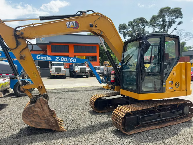 Excavadora Compacta Caterpillar 307 (Año 2022) | Ubicada en Panamá | Venta a Centroamérica