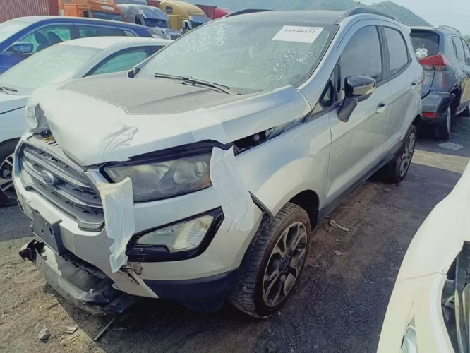 A REPARAR FORD ECOSPORT Modelo SES CADENA DE TIEMPO,4X4, 2019 ,BOLSAS BUENAS