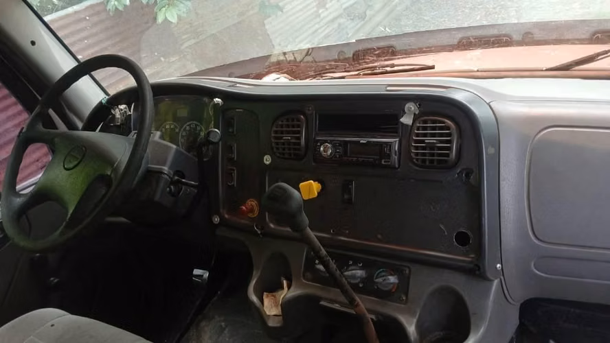 Freightliner M2