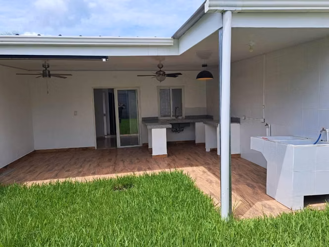 Casa en Venta Acrópoli Sonsonate