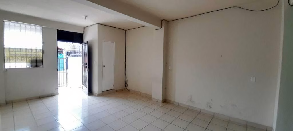 ALQUILO CASA DE 2 NIVELES - Imagen 2
